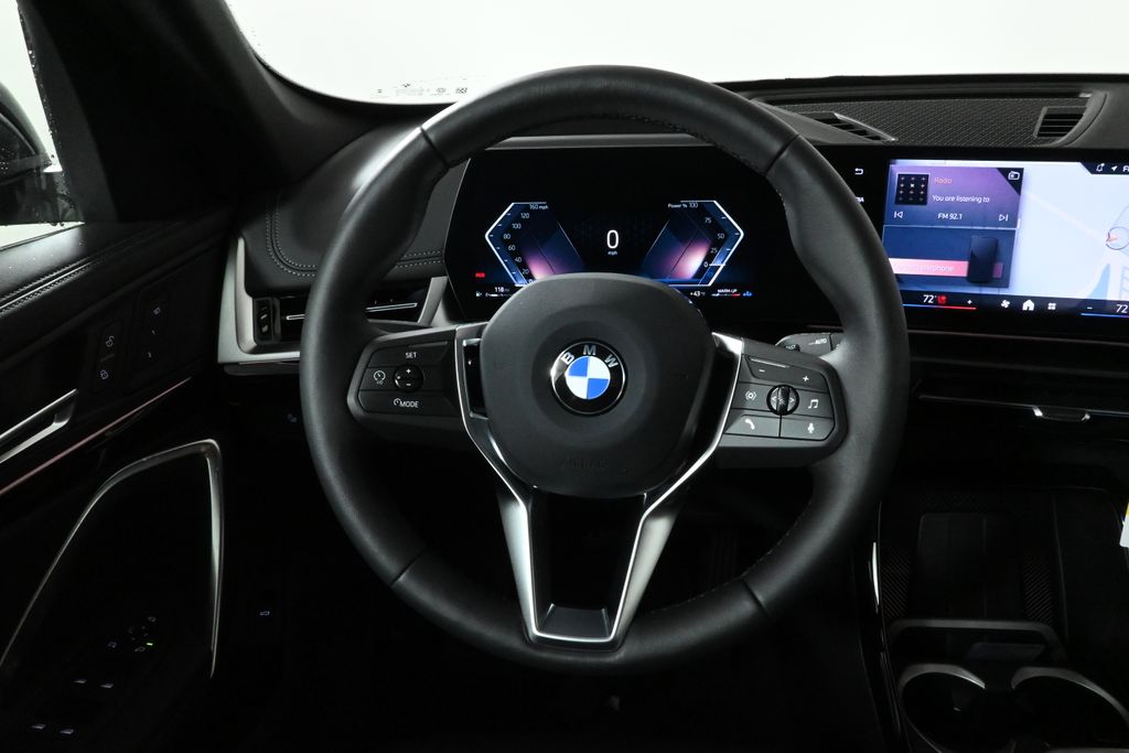 2025 BMW X1 xDrive28i 18