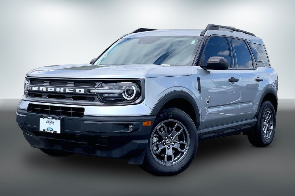 Used 2022 Silver Ford Big Bend image 2
