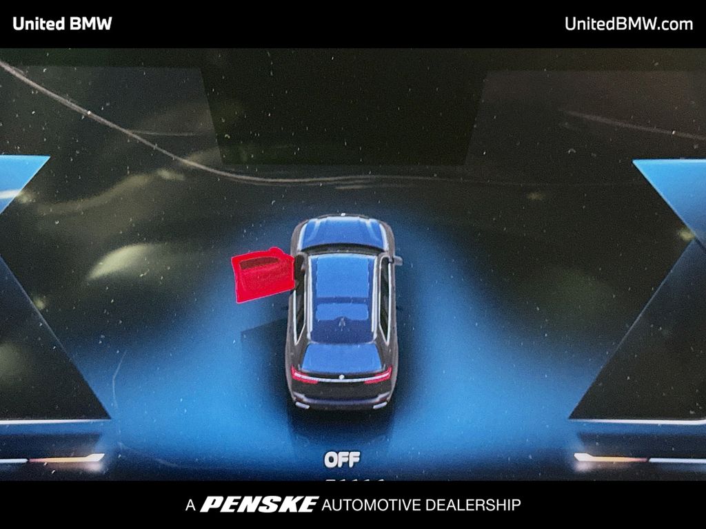 Thumbnail: 2023 BMW X7 - 7