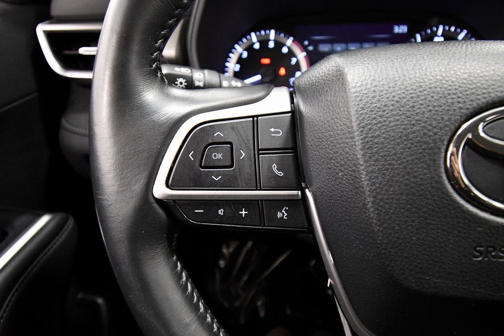 Used 2024 Toyota Highlander SUV