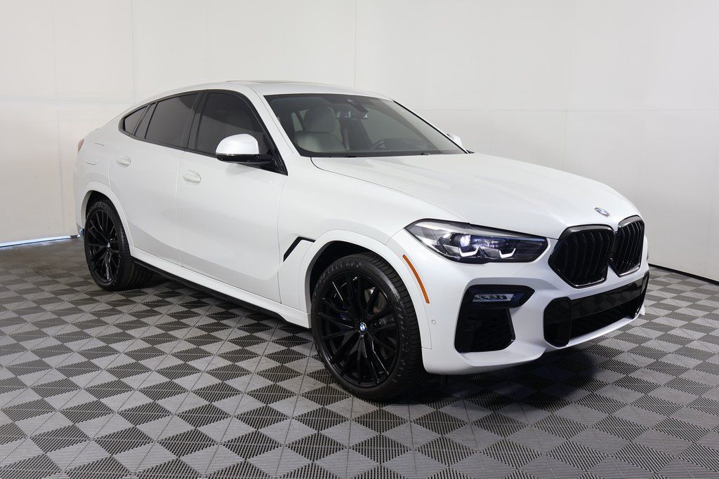 Thumbnail: 2021 BMW X6 - 3