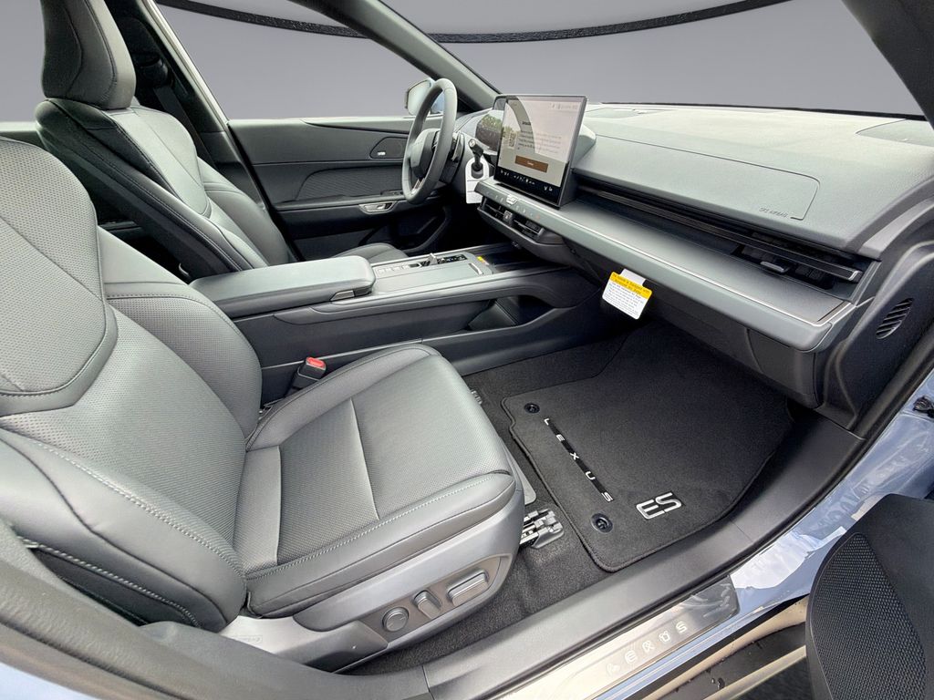 Thumbnail: 2026 Lexus ES - 15