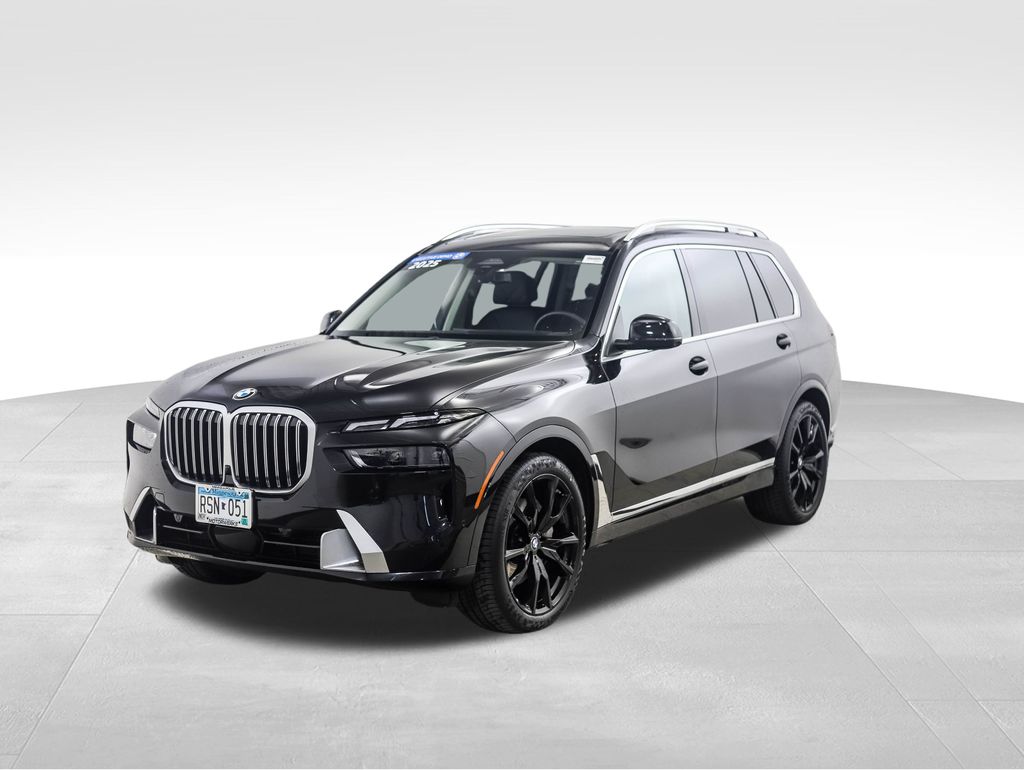 Thumbnail: 2025 BMW X7 - 1
