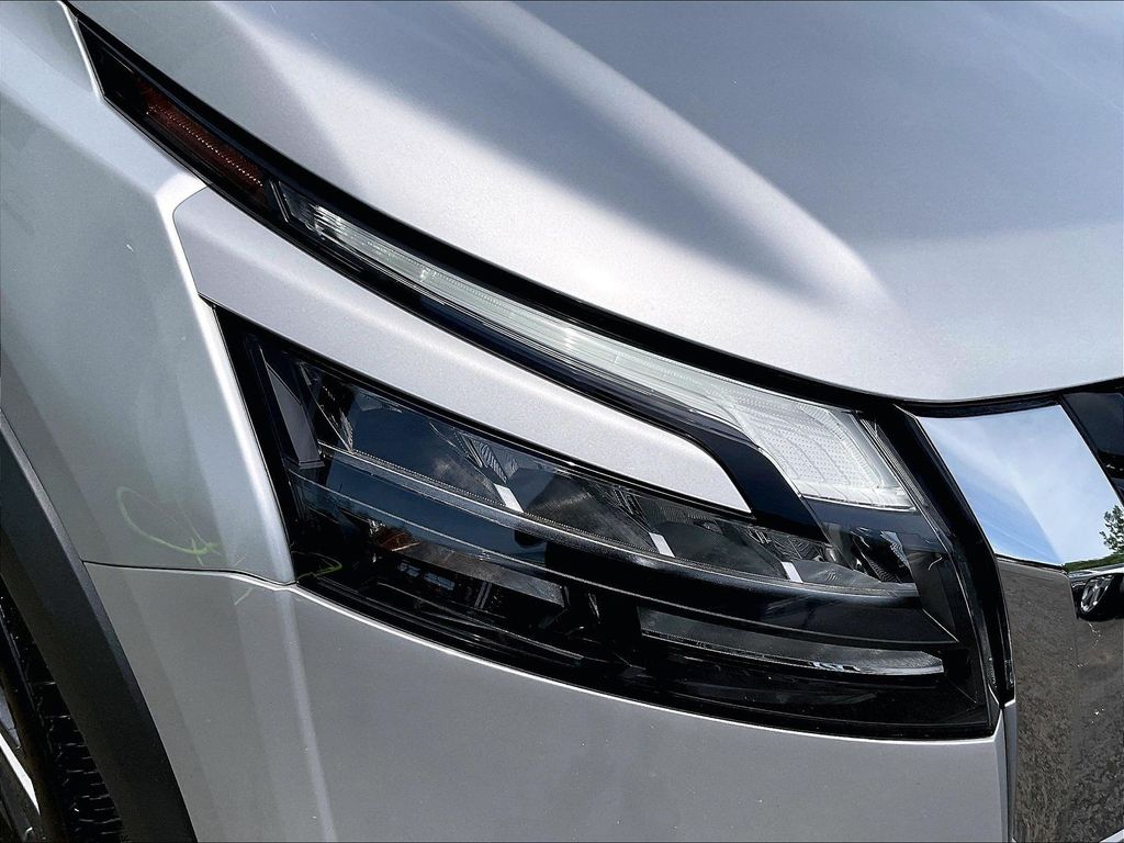 2024 Nissan Pathfinder — photo 31
