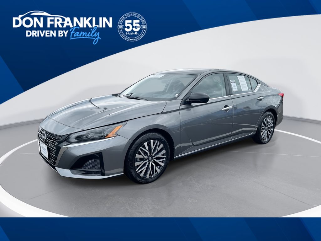 Gray (Gun Metallic) 2025 Nissan Altima 2.5 SV FWD Sedan Front-Wheel Drive Continuously Variable Transmission