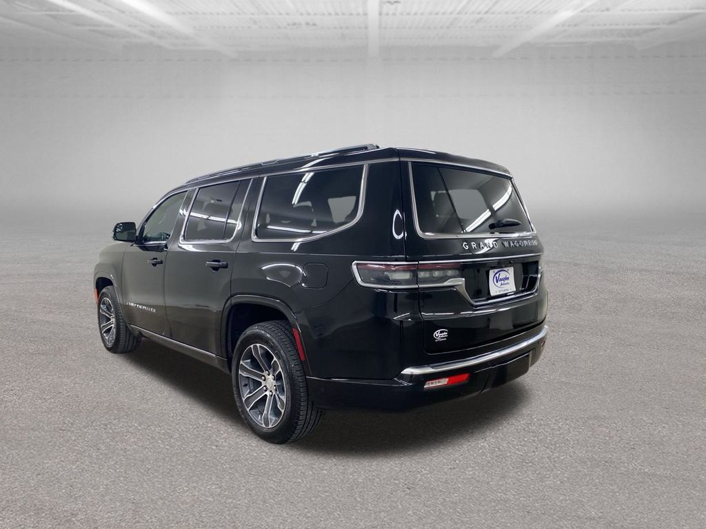 2024 Jeep Grand Wagoneer photo