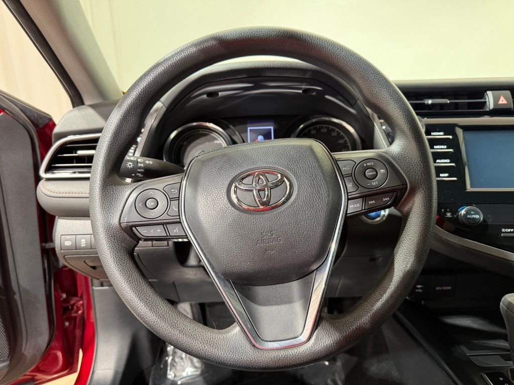 Thumbnail: 2019 Toyota Camry - 20