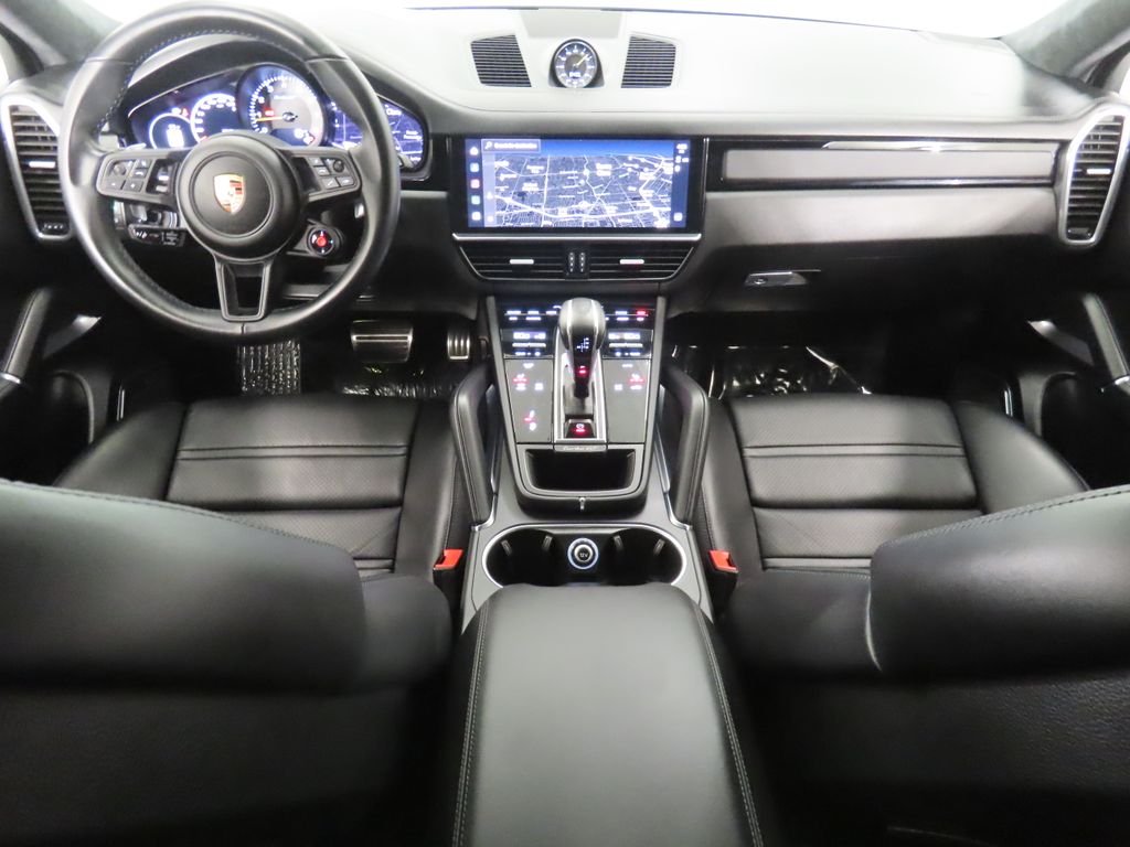 Thumbnail: 2022 Porsche  - 14