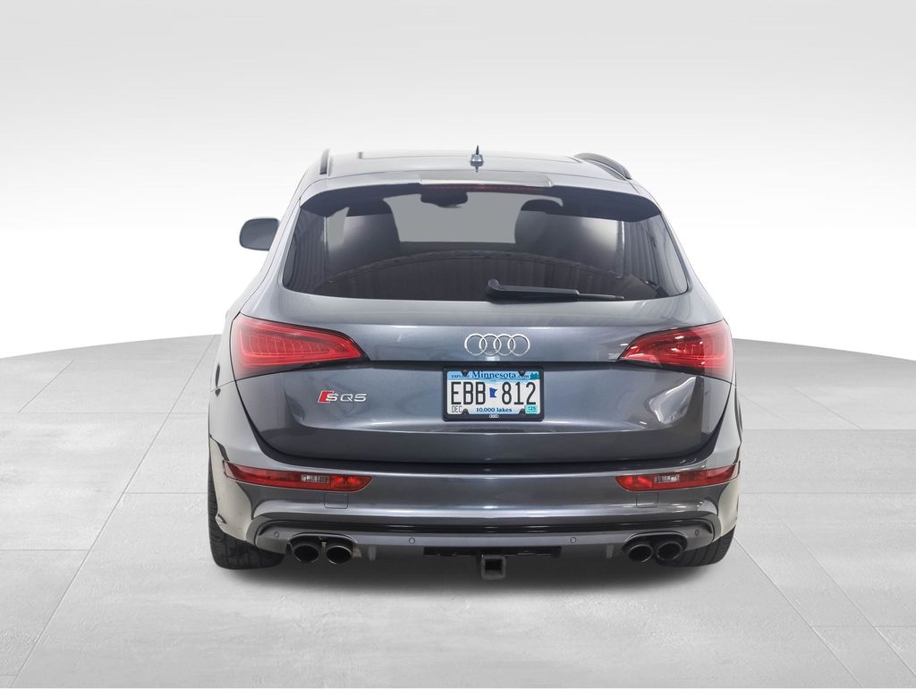 Thumbnail: 2016 Audi SQ5 - 4