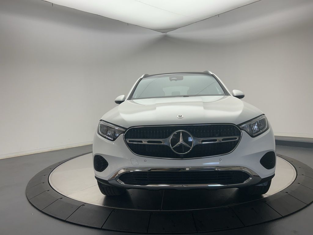 Thumbnail: 2026 Mercedes-Benz GLC - 2