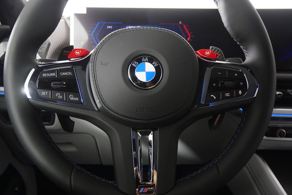 Thumbnail: 2026 BMW XM - 21