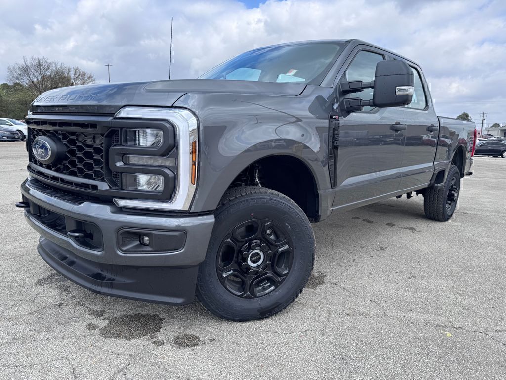 Gray Metallic 2026 Ford F-250 Super Duty XL Crew Cab 4WD Pickup Truck Four-Wheel Drive Automatic