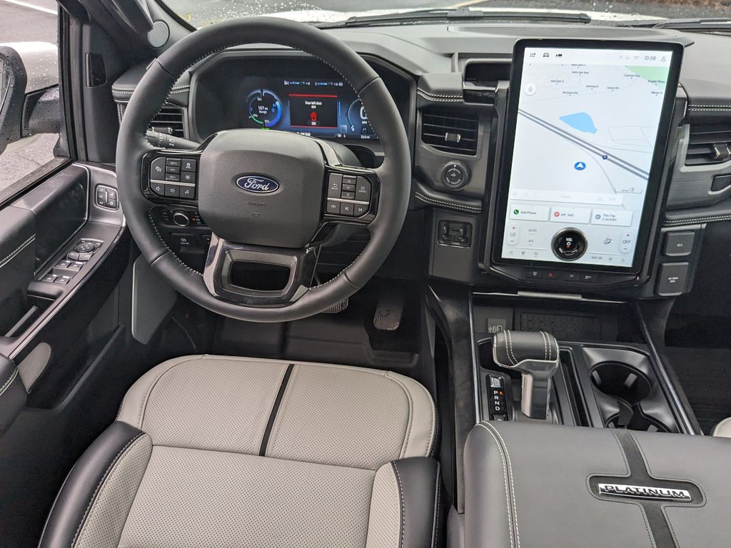 2025 Ford F-150 Lightning Platinum