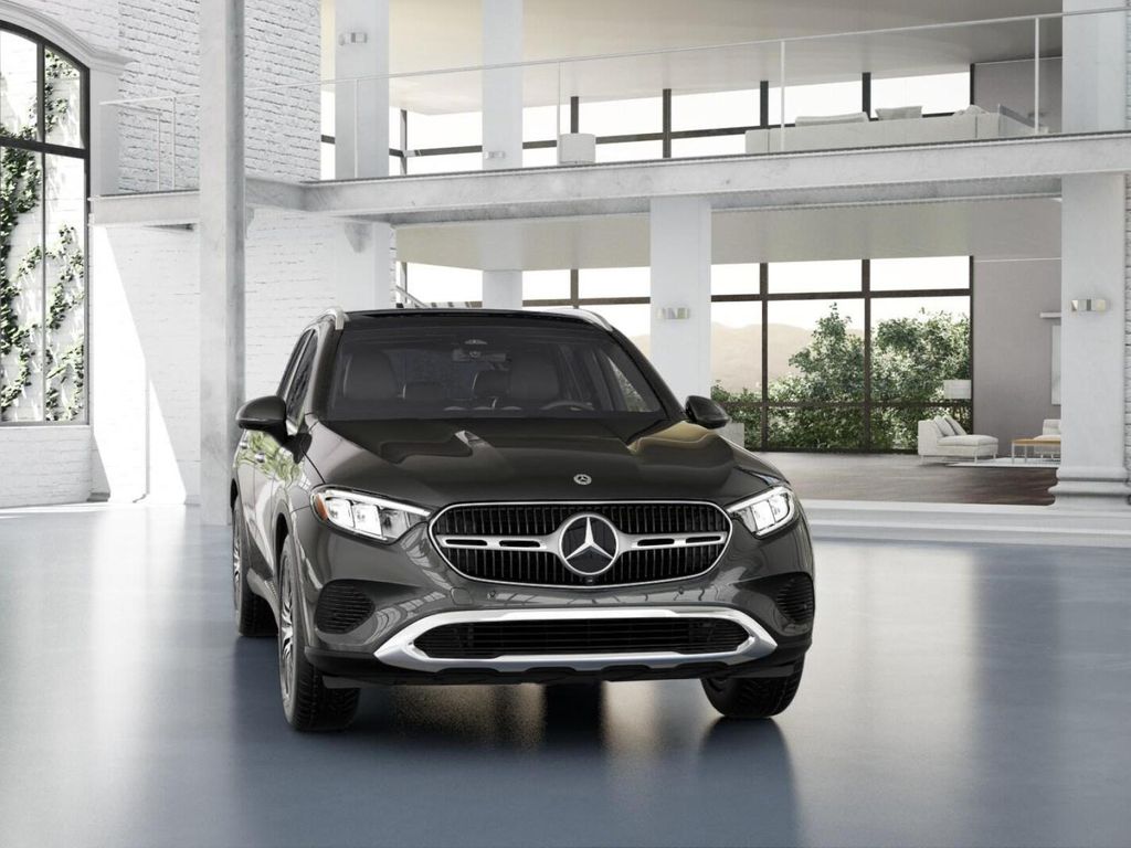 2025 Mercedes Benz GLC 300 4MATIC photo 8