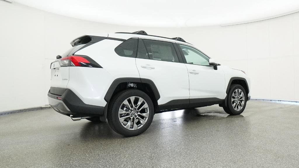 Thumbnail: 2025 Toyota RAV4 - 30