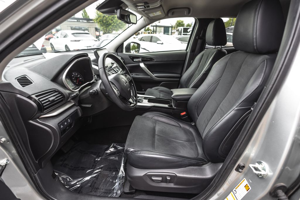 2025 Mitsubishi Eclipse Cross SE thumbnail 21