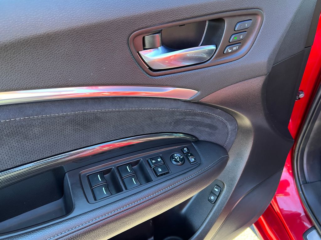 Thumbnail: 2019 Acura MDX - 13