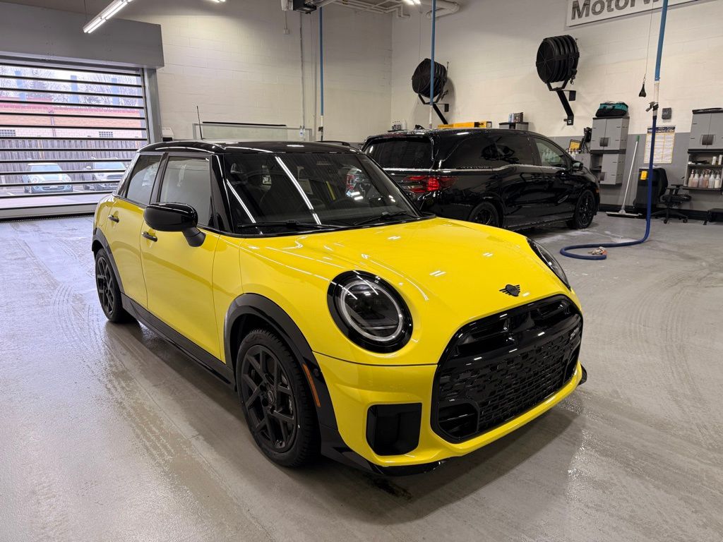 Thumbnail: 2026 MINI Cooper - 7