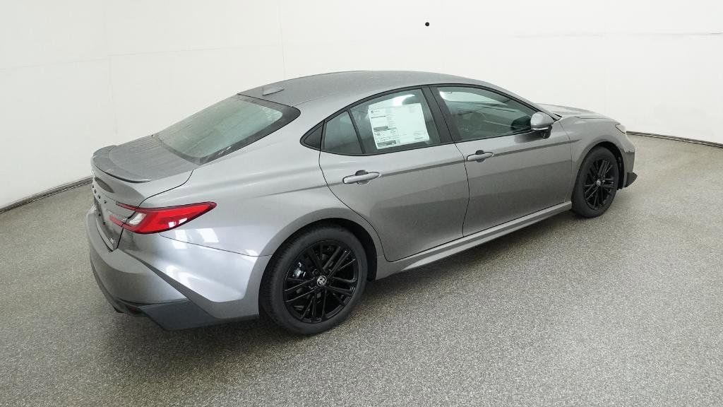 Thumbnail: 2026 Toyota Camry - 11