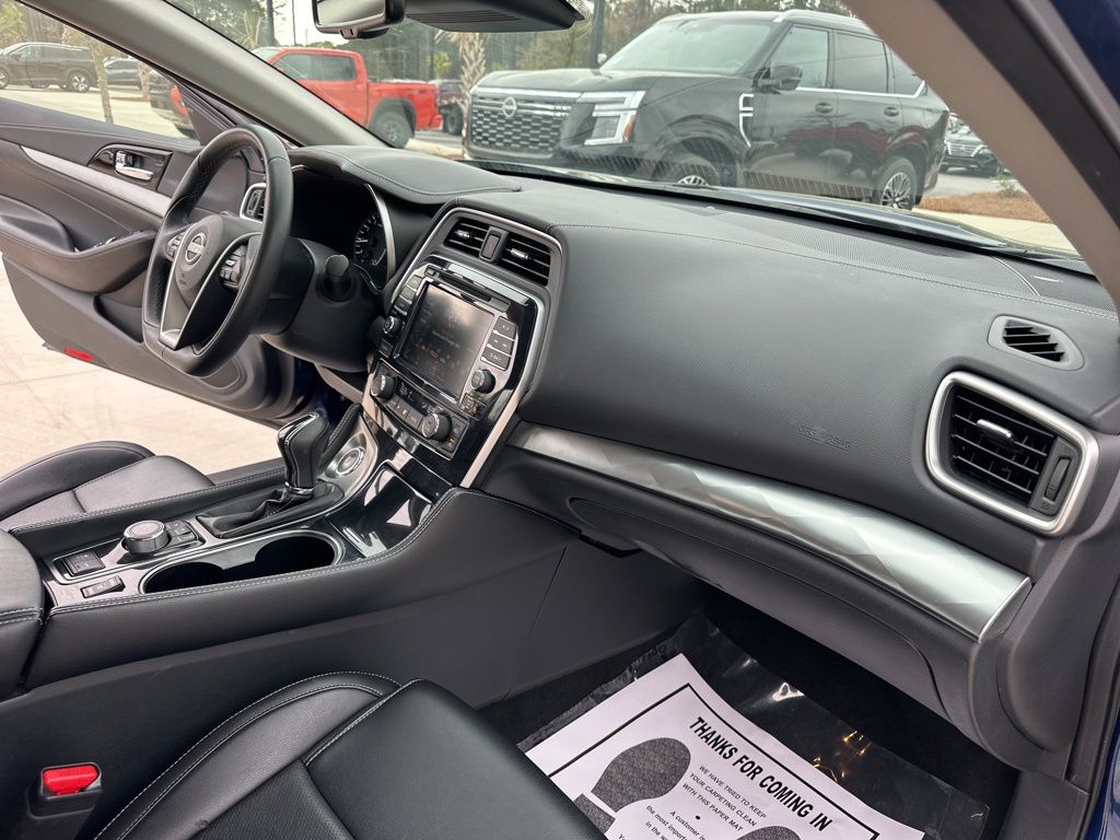 2023 Deep Blue Pearl Nissan Maxima SV FWD Sedan