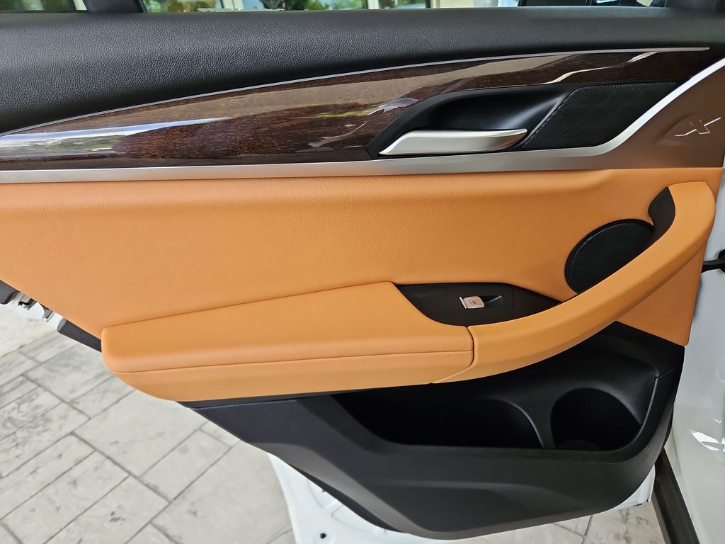 2023 BMW X3 33