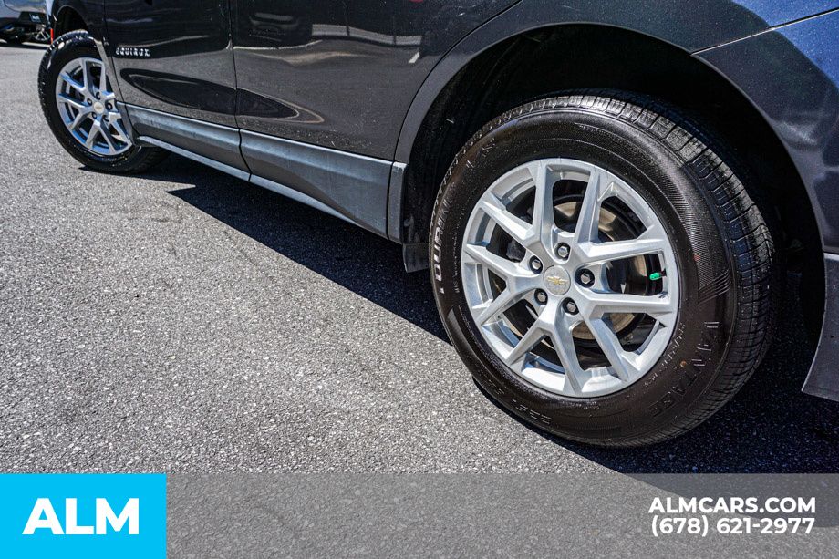 Used 2022 Gray Chevrolet LT image 16