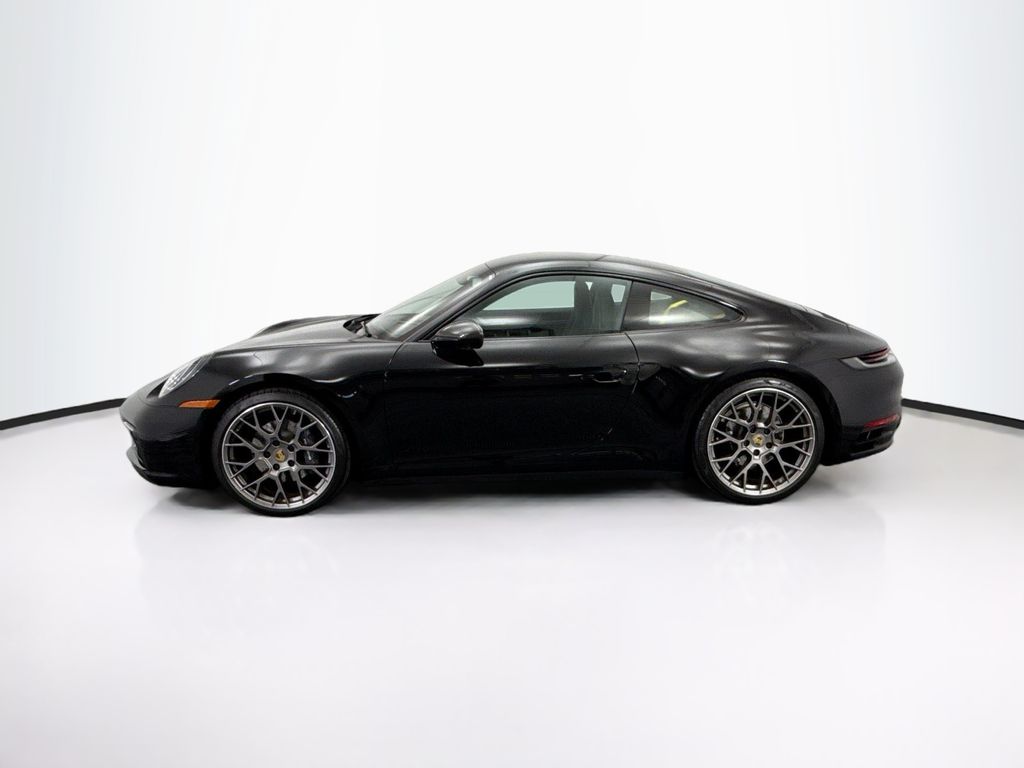Thumbnail: 2022 Porsche 911 - 2