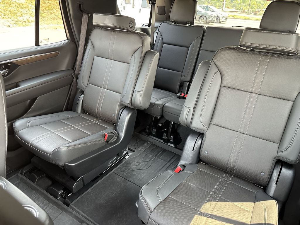 Used 2025 Chevrolet Tahoe SUV