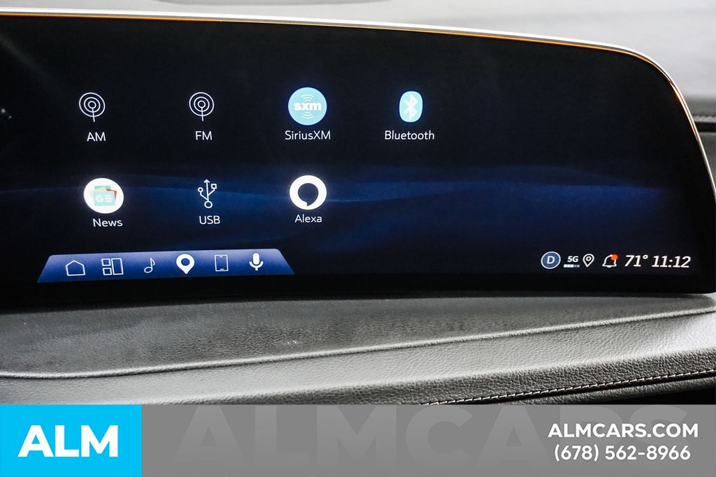 Used 2025 Silver Cadillac Premium Luxury image 37