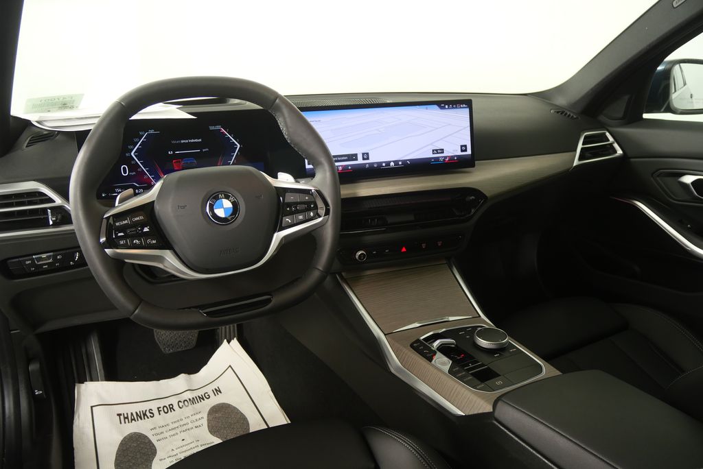 Thumbnail: 2025 BMW 3 Series - 17