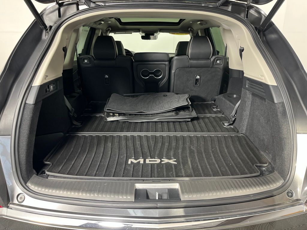 Thumbnail: 2023 Acura MDX - 12