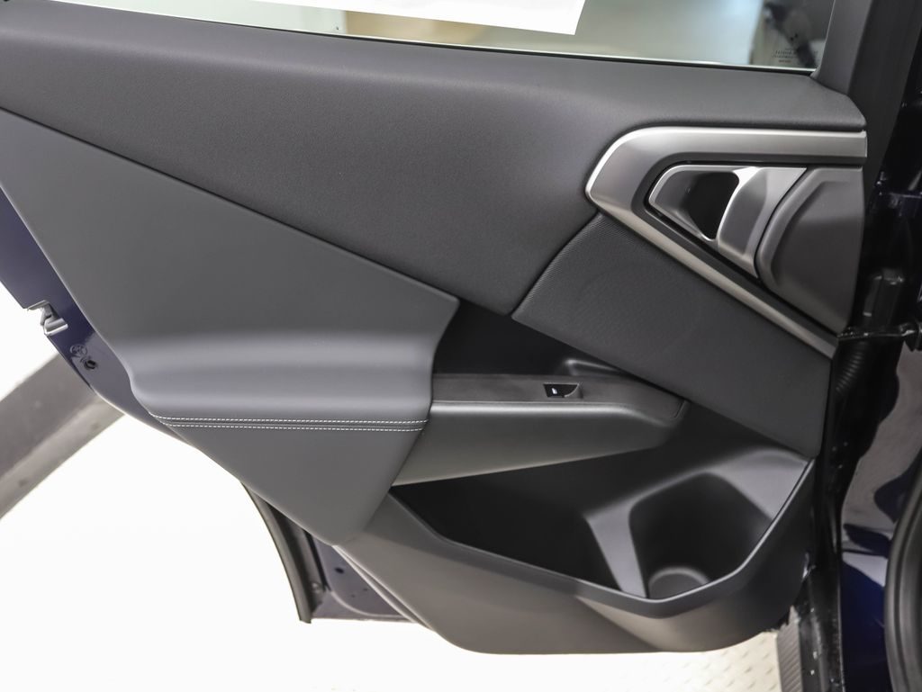Thumbnail: 2026 BMW X3 - 18