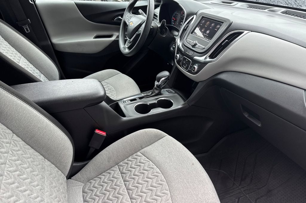 used 2024 Chevrolet Equinox car, priced at $22,917