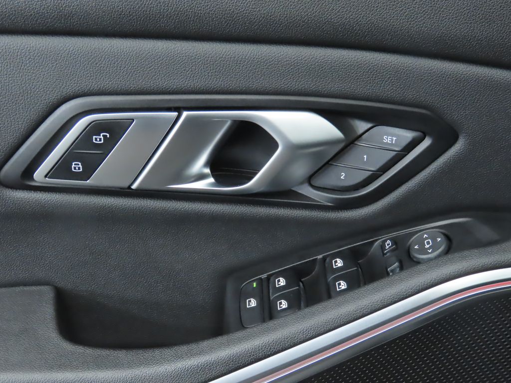 2021 BMW 3 Series 330i 23