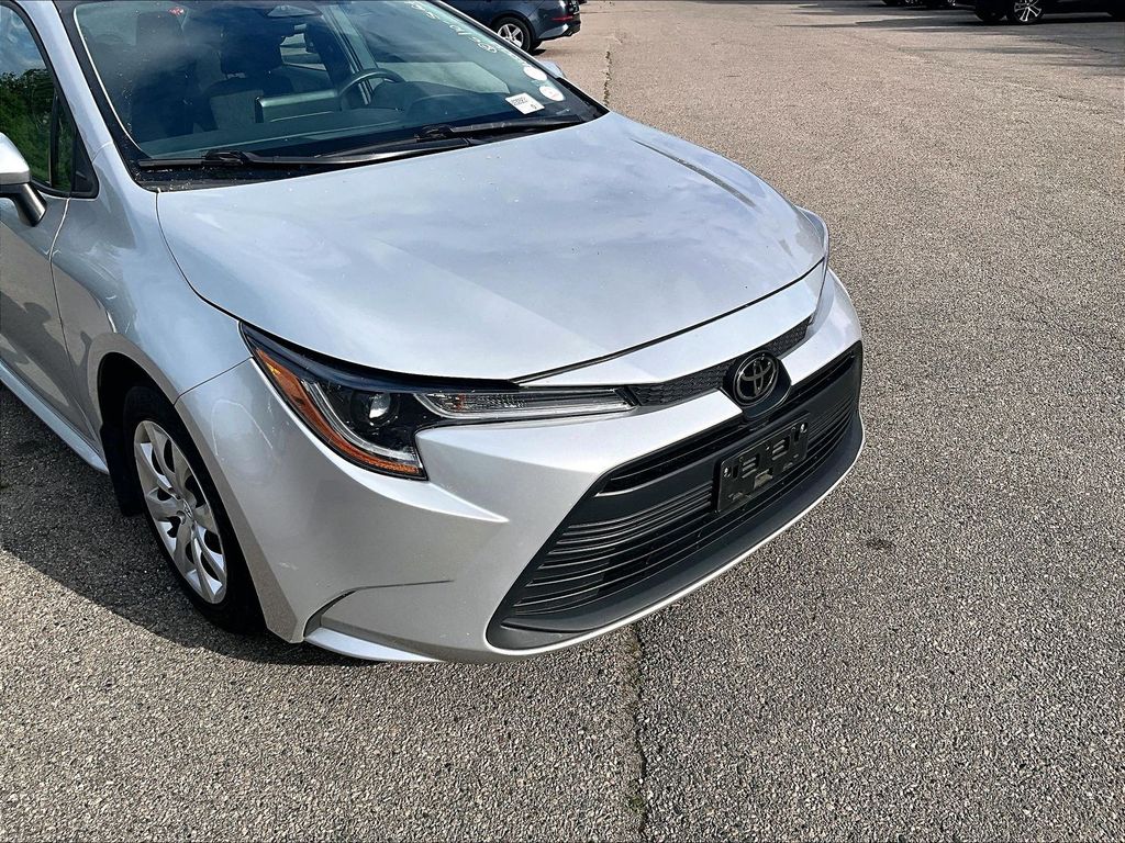 2024 Toyota Corolla — photo 8