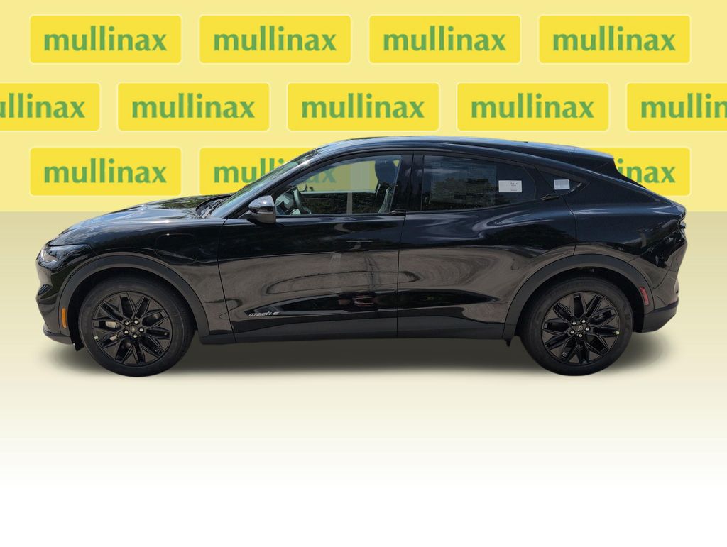 New 2026 Black Ford Select image 11