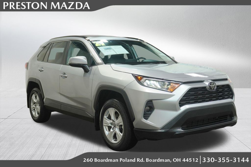 2021 Toyota RAV4 XLE