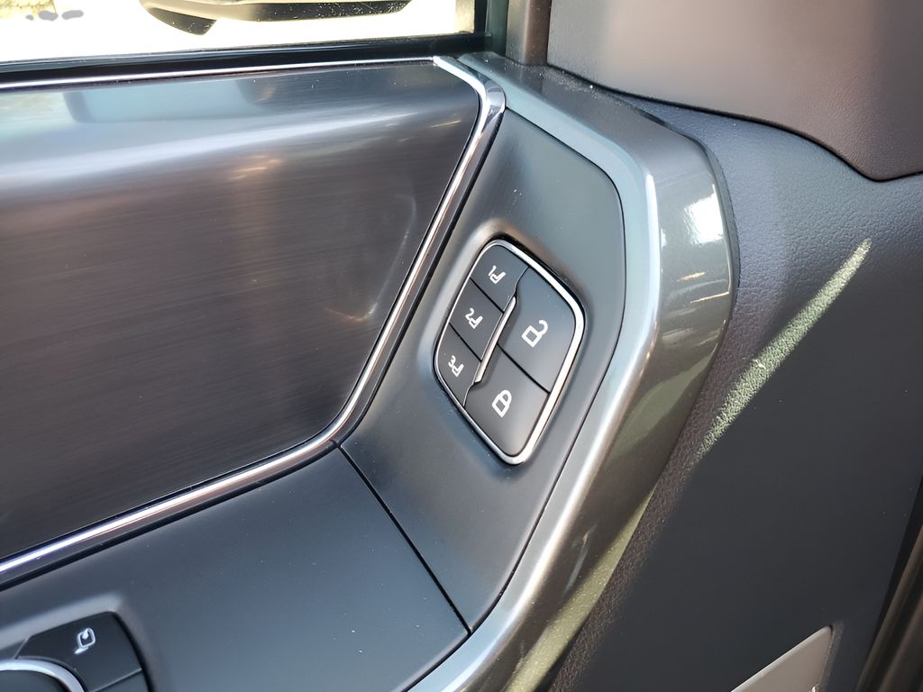 Used Car 2022 Ford F-150  Lariat For Sale Under $50,000 In Austin, Texas