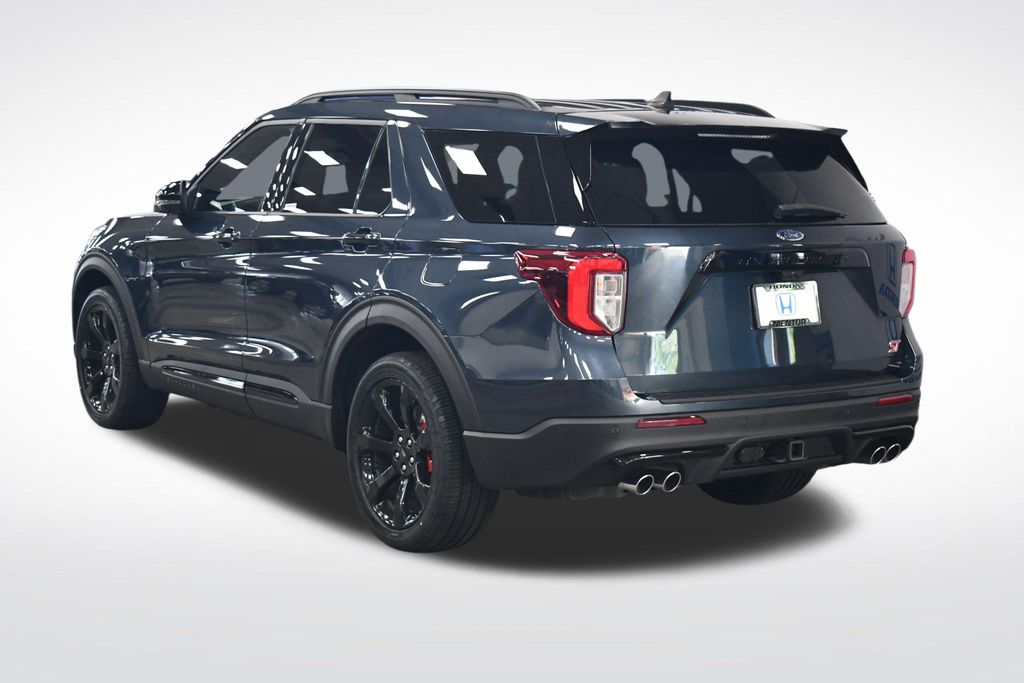 Thumbnail: 2023 Ford Explorer - 3