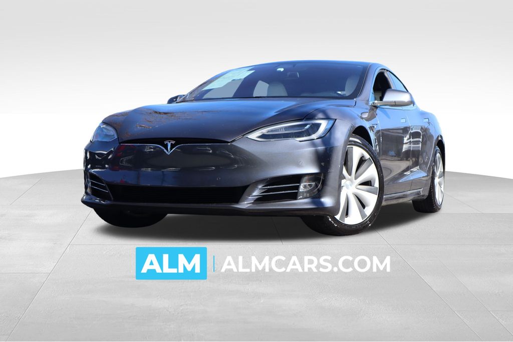 2020 Tesla Model S Long Range's photo