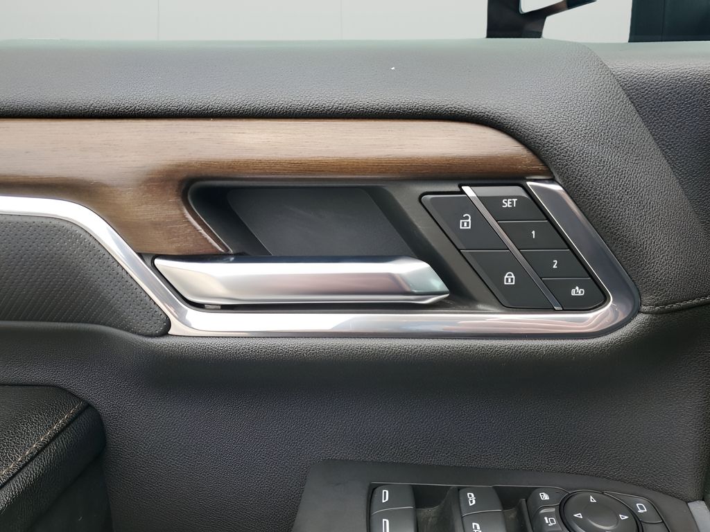 Used Car 2024 Chevrolet Silverado 2500hd  High Country For Sale Under $80,000 In Austin, Texas