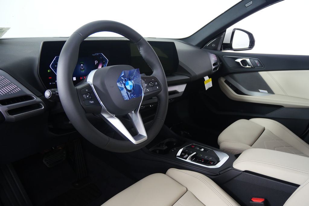 Thumbnail: 2026 BMW 2 Series - 13