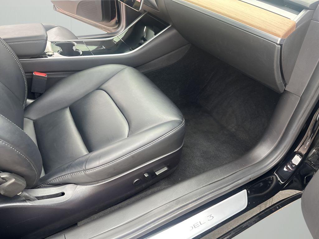 Used Car 2019 Tesla Model 3  Standard Range Plus For Sale Under $25,000 In Austin, Texas