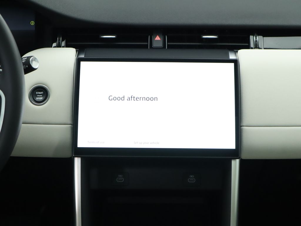 2024 Land Rover Discovery Sport S 14