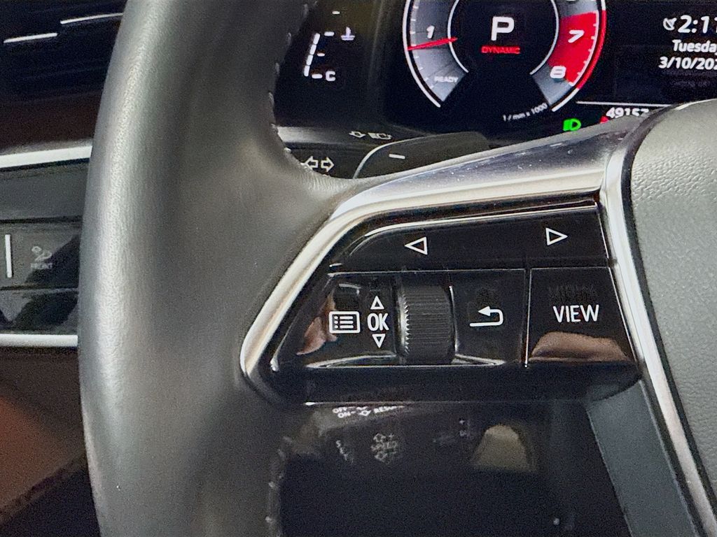 Thumbnail: 2021 Audi A6 - 11