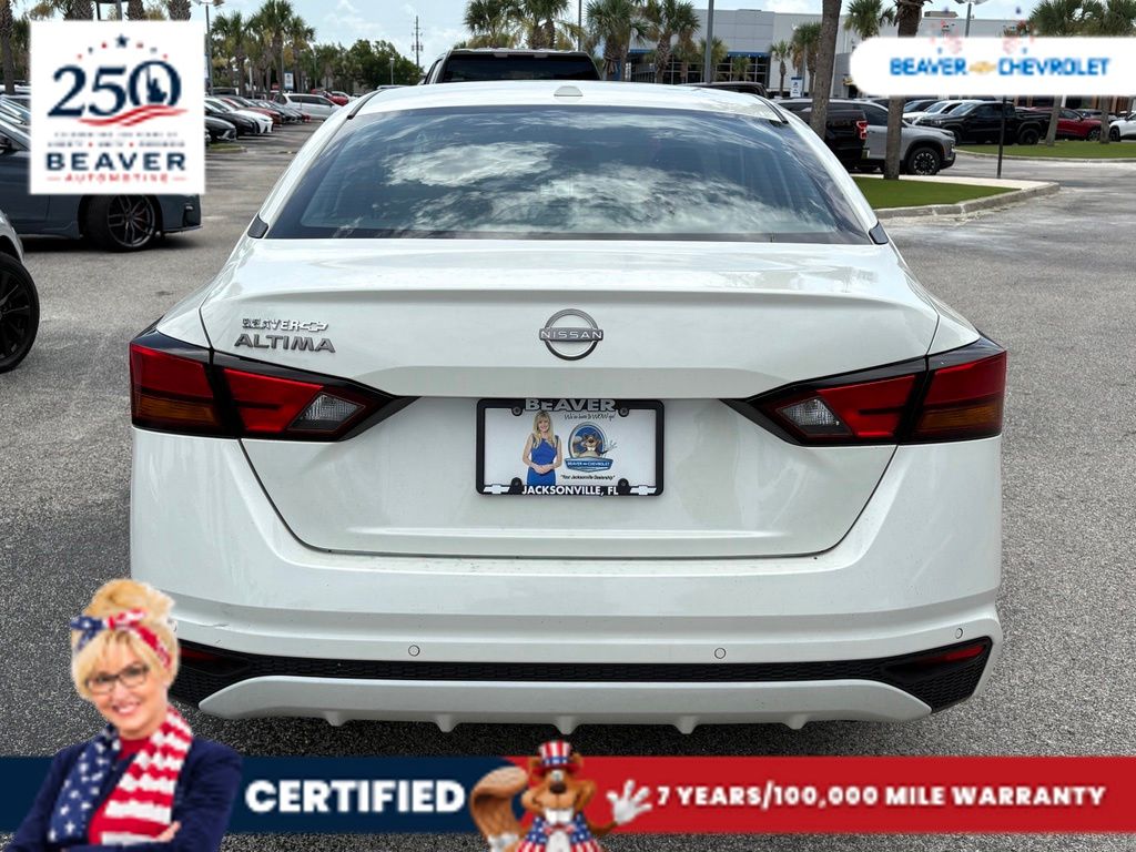 Used 2025 Nissan Altima Sedan