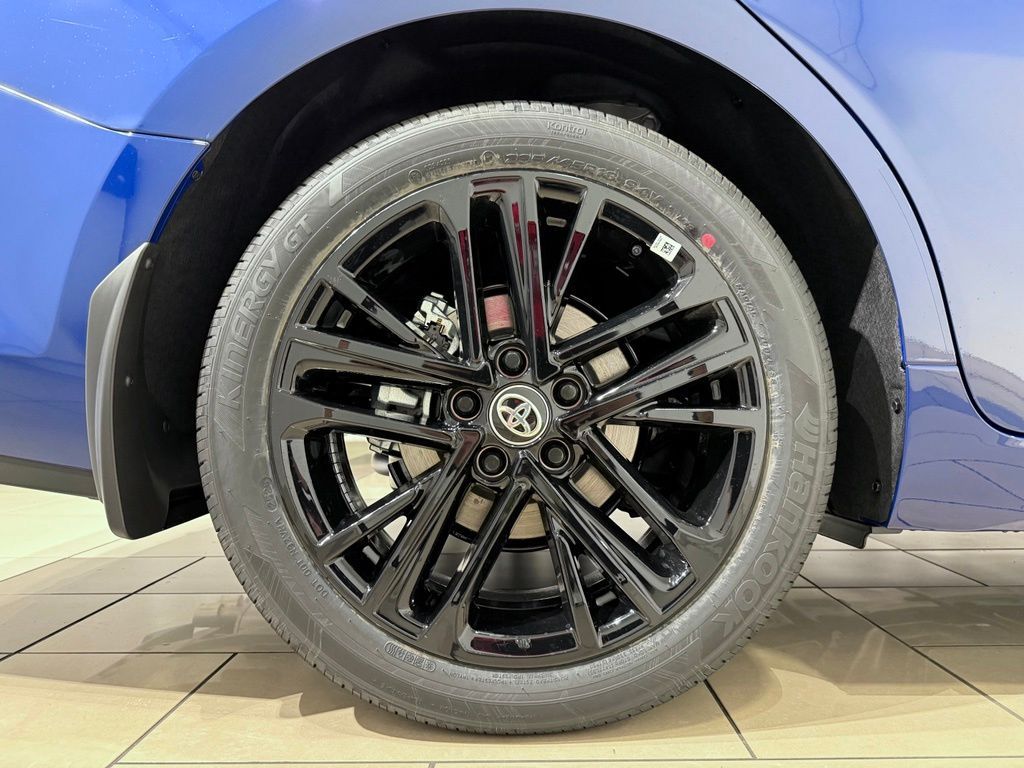 Thumbnail: 2026 Toyota Camry - 9