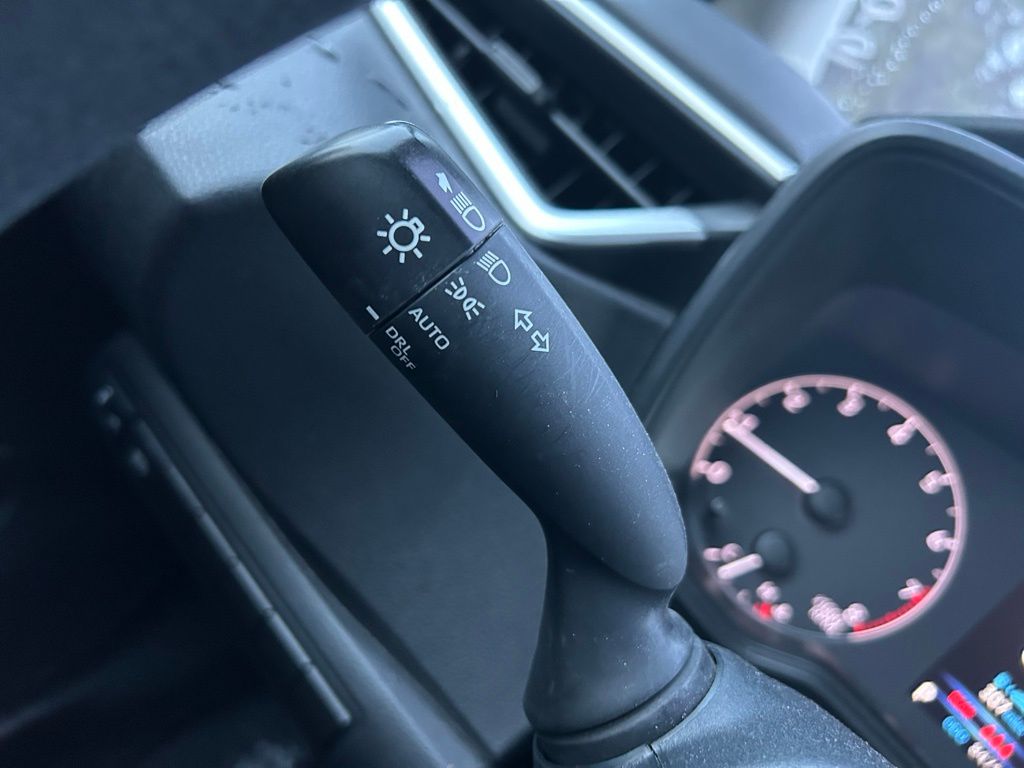 Thumbnail: 2023 Toyota Corolla - 26