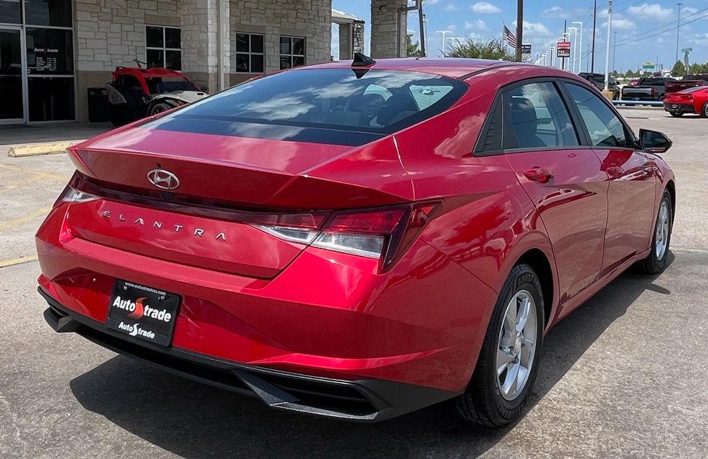 2022 Hyundai Elantra SE Red at DeMontrond Auto Country