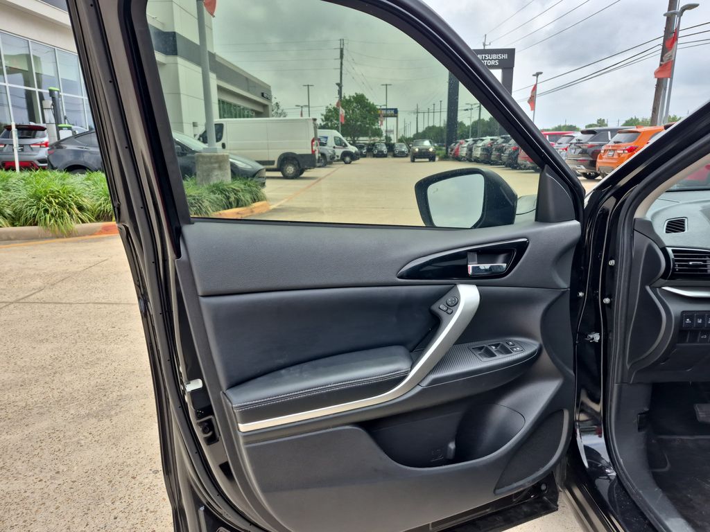 2025 Mitsubishi Eclipse Cross SE Black at Classic Elite Chevrolet Sugar Land